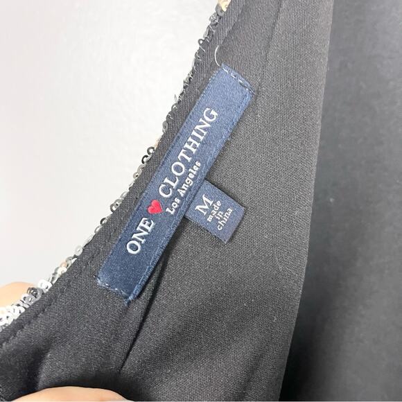 One Clothing Mini Sequence Dress size M Black, Gold Silver - Picture 7 of 7